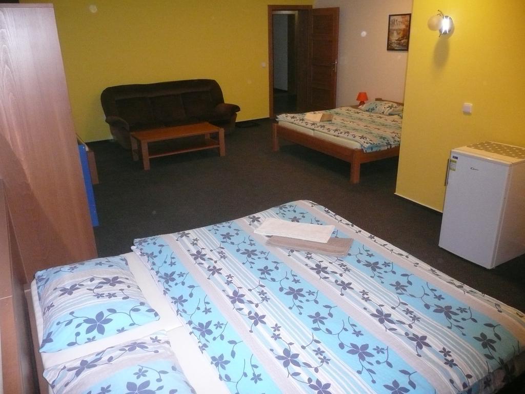 Hotel Fojtů Bruntál Buitenkant foto